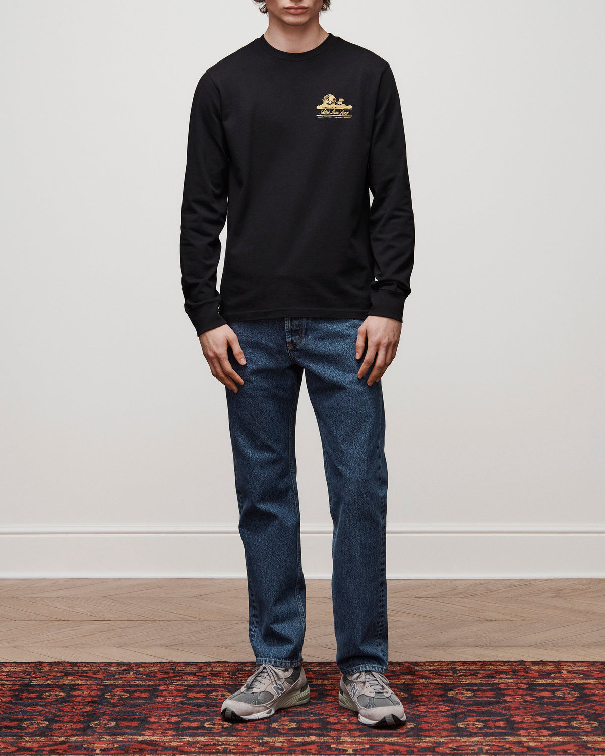 Aimé Leon Dore Top Pick - Long-Sleeve Unisphere Tee Jet black