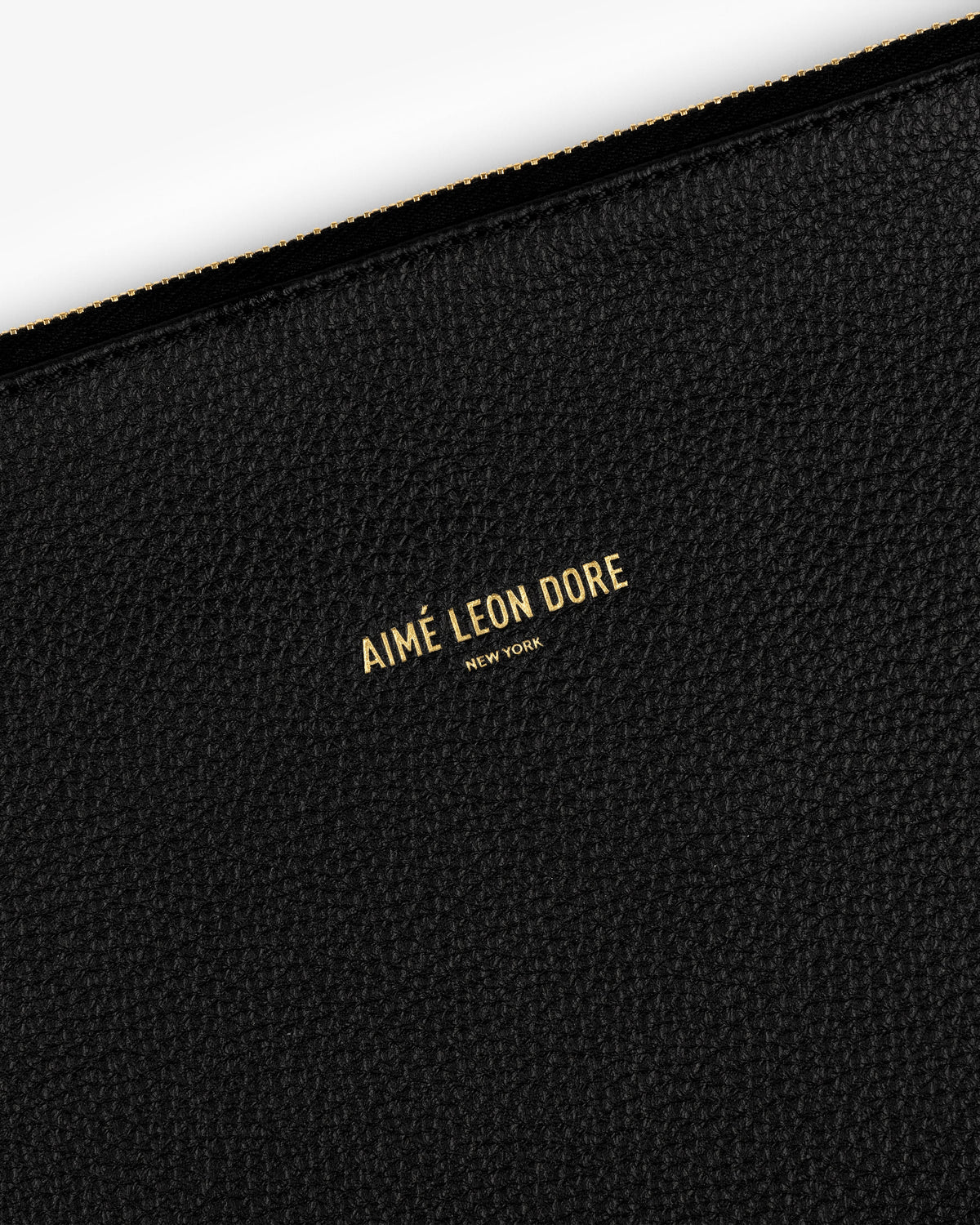 Aimé Leon Dore Recommended - Small Leather Pouch Jet black